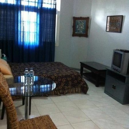 جاكرتا Bangka Bed And Breakfast المظهر الخارجي الصورة