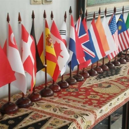جاكرتا Bangka Bed And Breakfast المظهر الخارجي الصورة