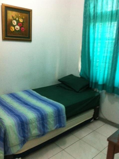 جاكرتا Bangka Bed And Breakfast المظهر الخارجي الصورة